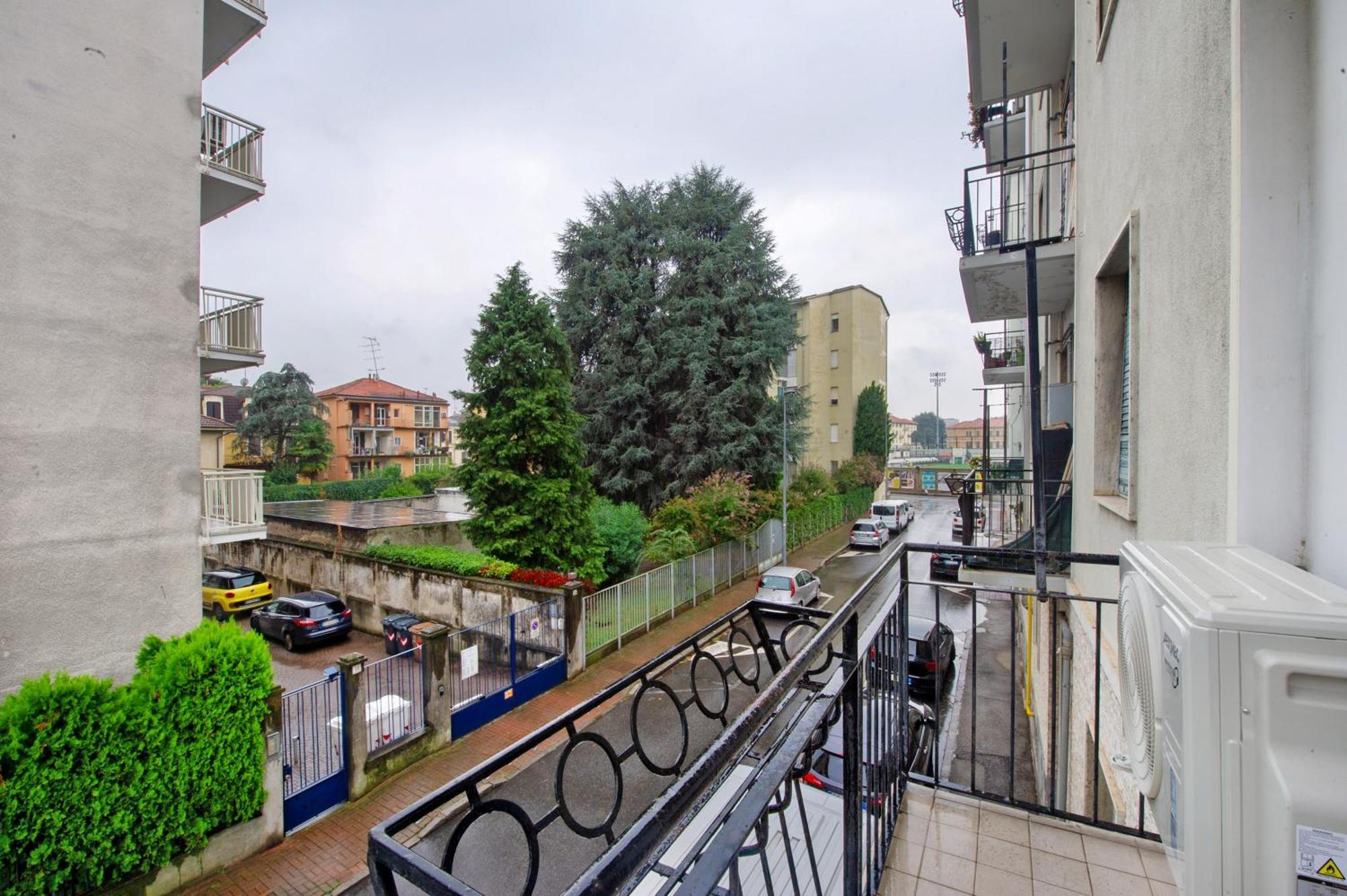 Alesa Apartament แวร์เชลลี ภายนอก รูปภาพ