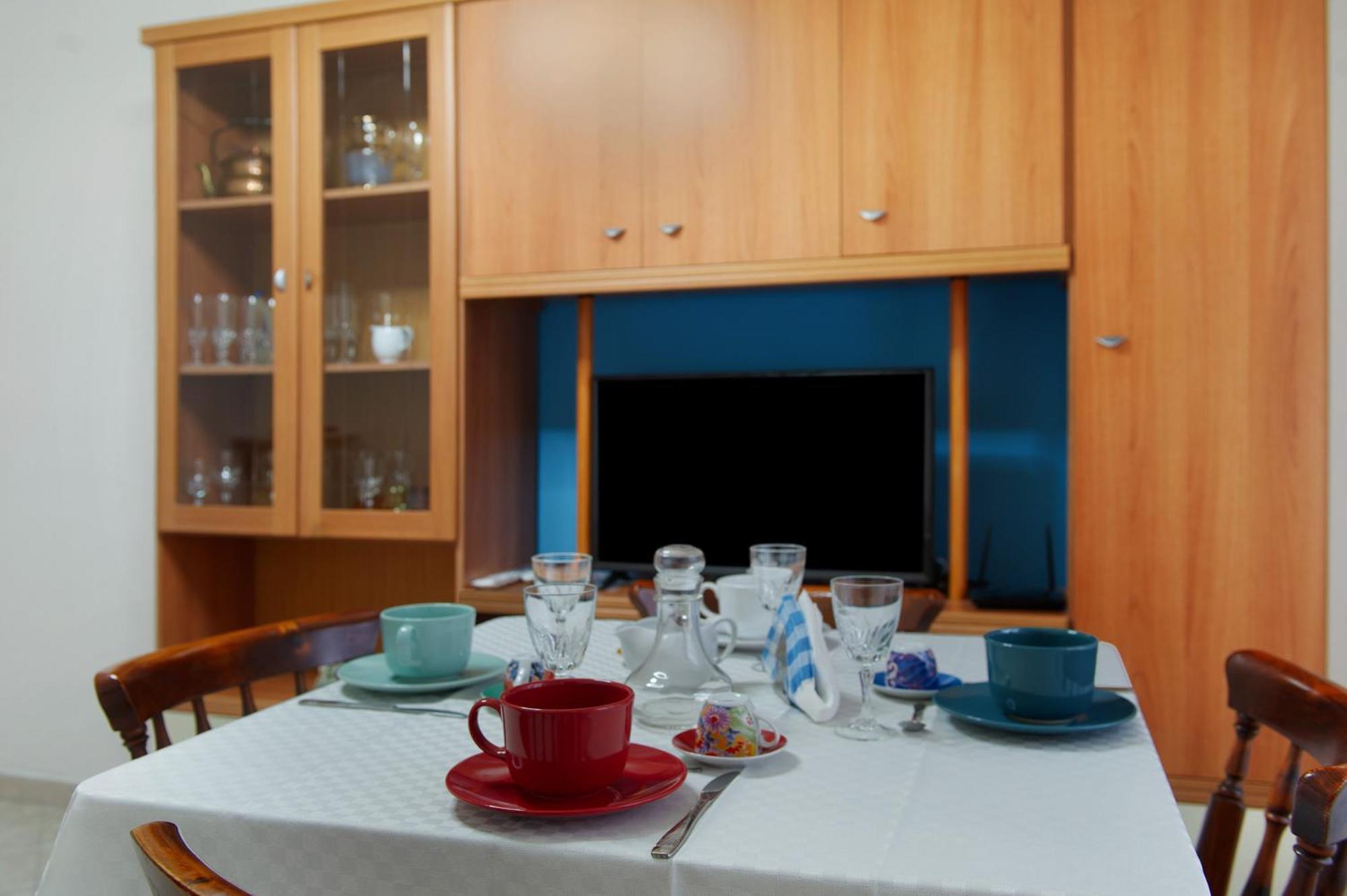 Alesa Apartament แวร์เชลลี ภายนอก รูปภาพ