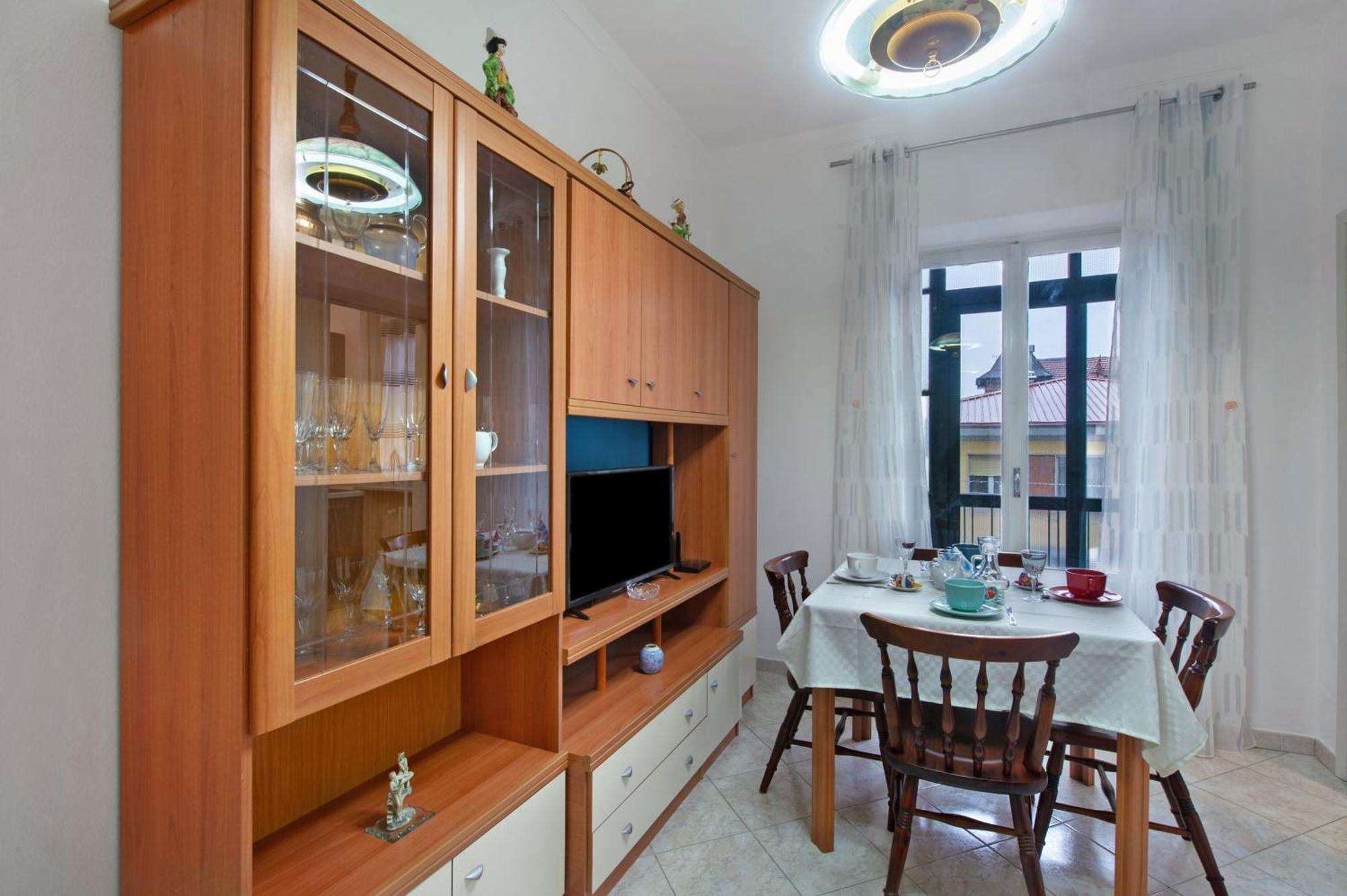 Alesa Apartament แวร์เชลลี ภายนอก รูปภาพ